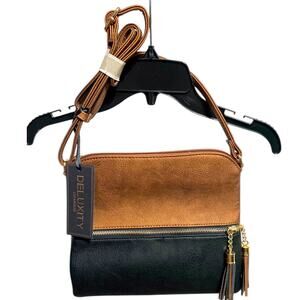 DELUXITY Lightweight Medium Crossbody Bag with Tassel NWT